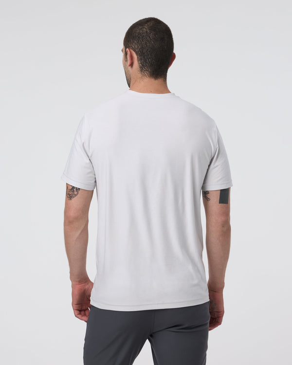 Strato Tech V-Neck Tee | Frost Grey Heather
