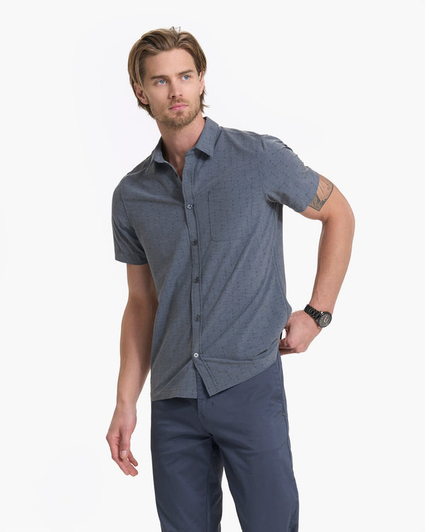 Short-Sleeve Bridge Button Down | Charcoal Arrows