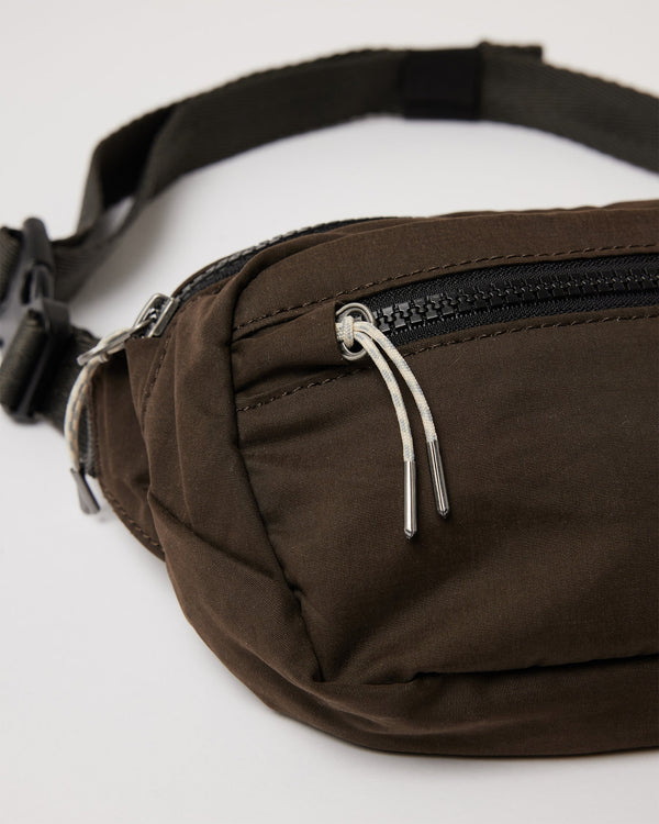 Vuori Hip Pack | Army