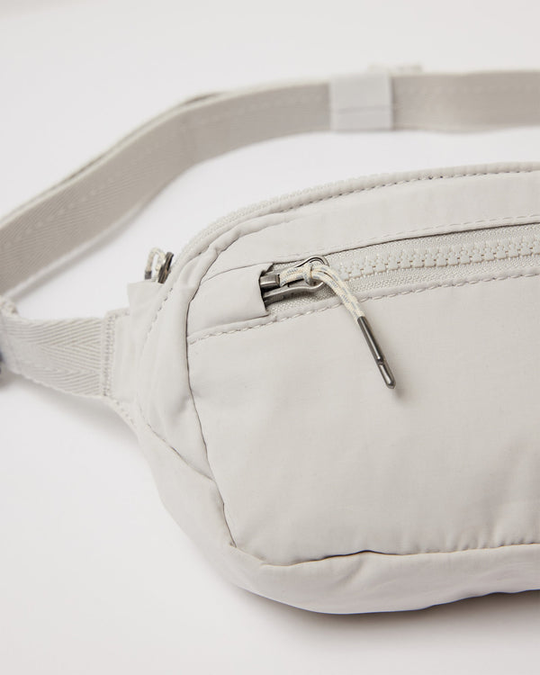 Vuori Hip Pack | Salt