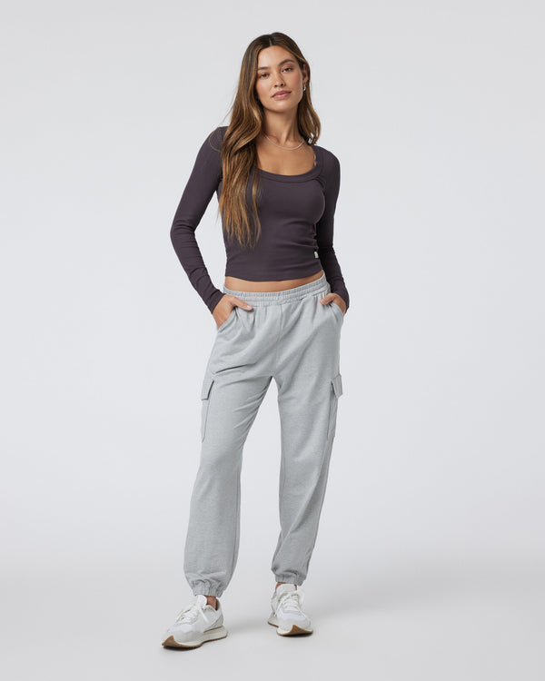 Long Sleeve Pose Scoop Tee | Sangria