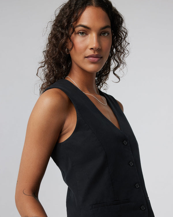 Coastline Vest | Black