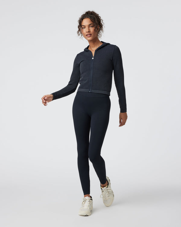 Waffle Seamless Zip Hoodie | Black