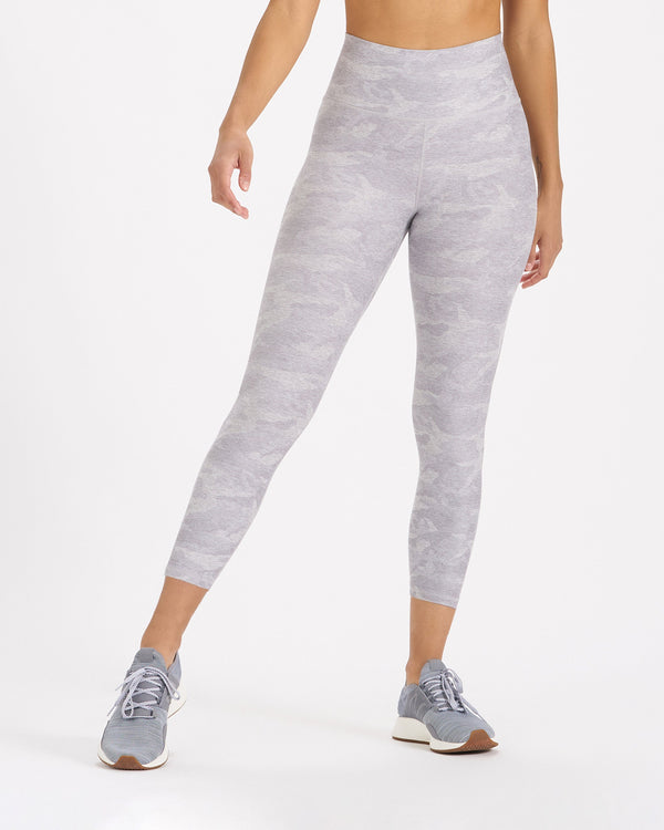 Clean Elevation Legging-Short | Pale Heather Camo