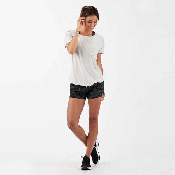 Lux Performance Tee | Dove Grey