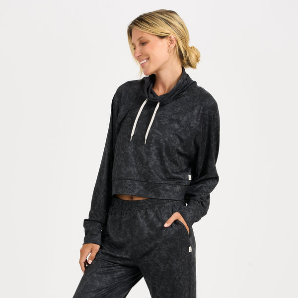 Halo Crop Funnel Neck | Charcoal Tortoise